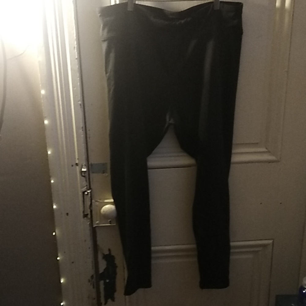 leggings mesh insert at the bottom
